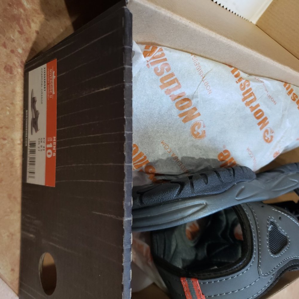 SANDAL - Picture 5 of 5